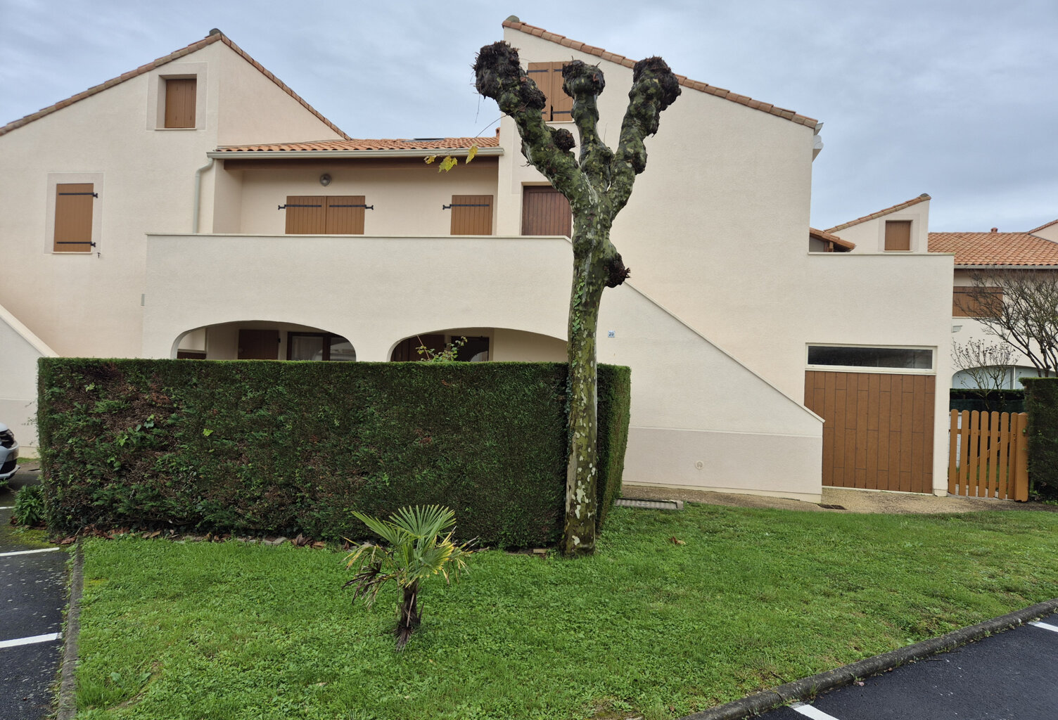 VAUX SUR MER — photo 1