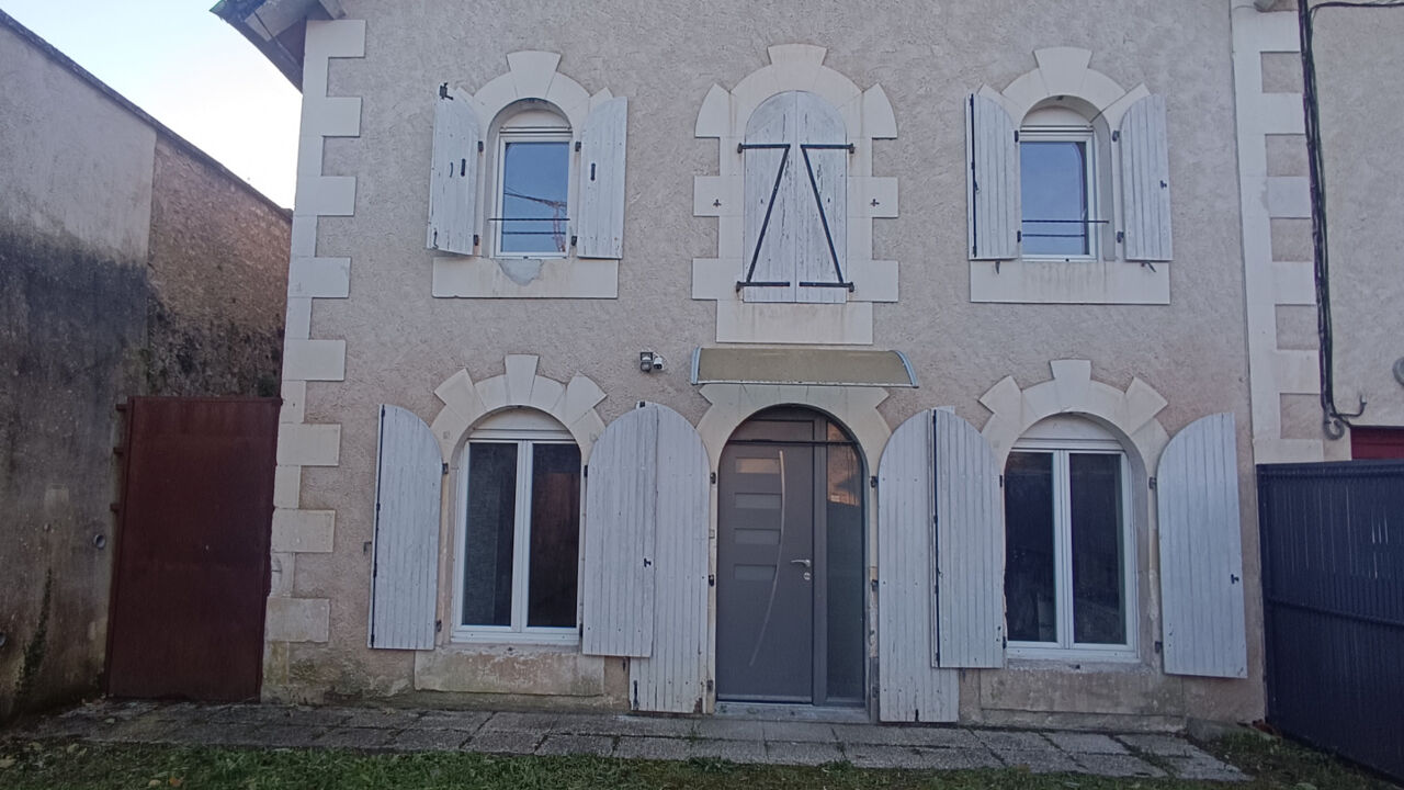 maison 5 pièces 118 m2 à vendre à Vouillé (86190)