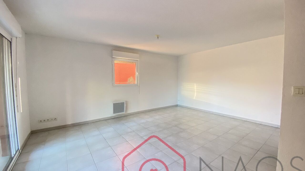 appartement 2 pièces 54 m2 à vendre à Saint-Raphaël (83530)