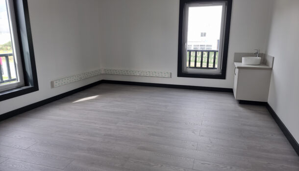 Bureau  à louer Saint-Jean-le-Vieux 64220