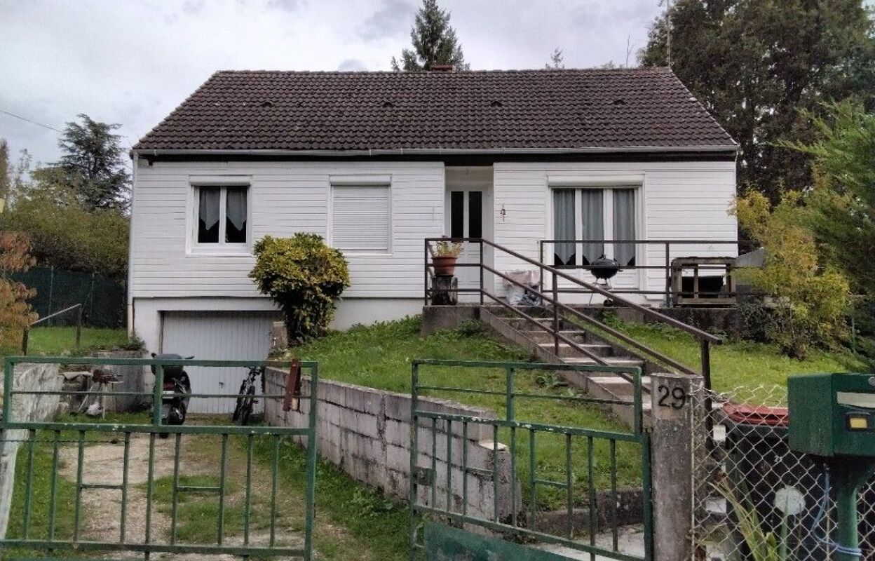 maison 5 pièces 80 m2 à vendre à Chuelles (45220)