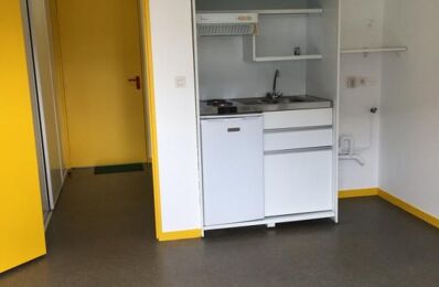 location appartement 365 € CC /mois à proximité de Migné-Auxances (86440)