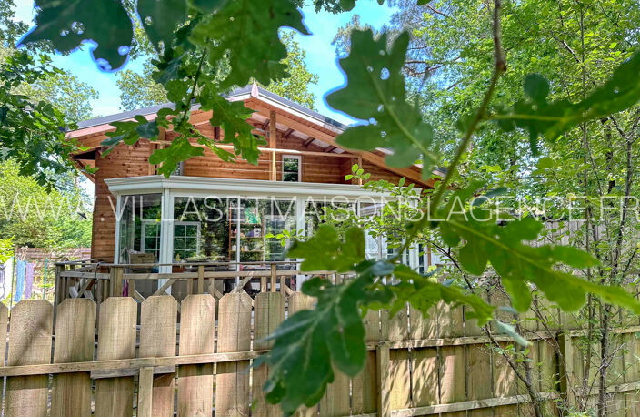 CHALET DANS LES BOIS - 4 PIECES - 54,5m2 - LÉGE — photo 2