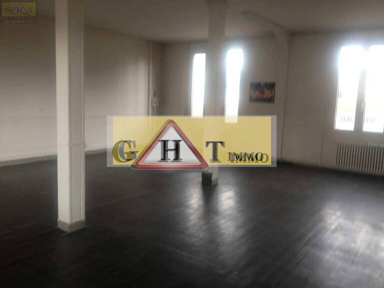 A LOUER BUREAUX 96 M² CHAMPIGNY SUR MARNE — photo 1