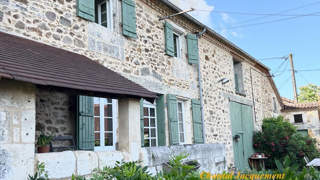 maison 7 pièces 235 m2 à vendre à Thiviers (24800)