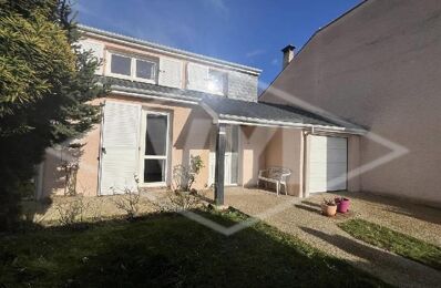 vente maison 288 900 € à proximité de Combs-la-Ville (77380)