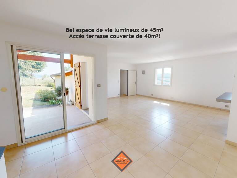 A Saisir! Bois D'oingt, Maison 130m² Hab. 85m² Garare Atelier Cave sur 753m² Terrain!  — photo 1