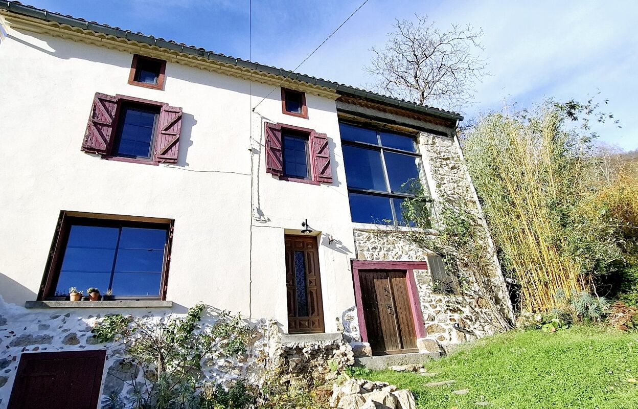 maison 6 pièces 149 m2 à vendre à Prayols (09000)