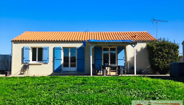 Villa / Maison 4 pièces  à vendre Ferrières 17170