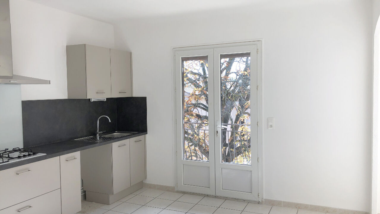 appartement 4 pièces 79 m2 à louer à Aix-en-Provence (13090)