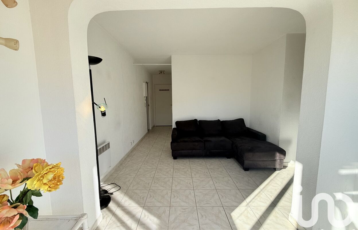 appartement 2 pièces 29 m2 à vendre à Cogolin (83310)