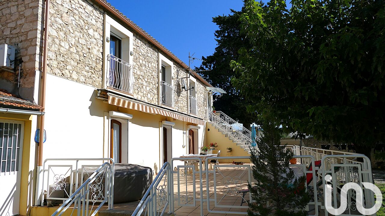 maison 10 pièces 216 m2 à vendre à Donzère (26290)