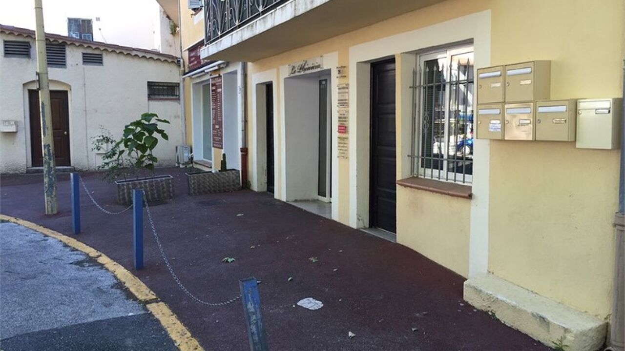 immeuble  pièces 400 m2 à vendre à Cagnes-sur-Mer (06800)