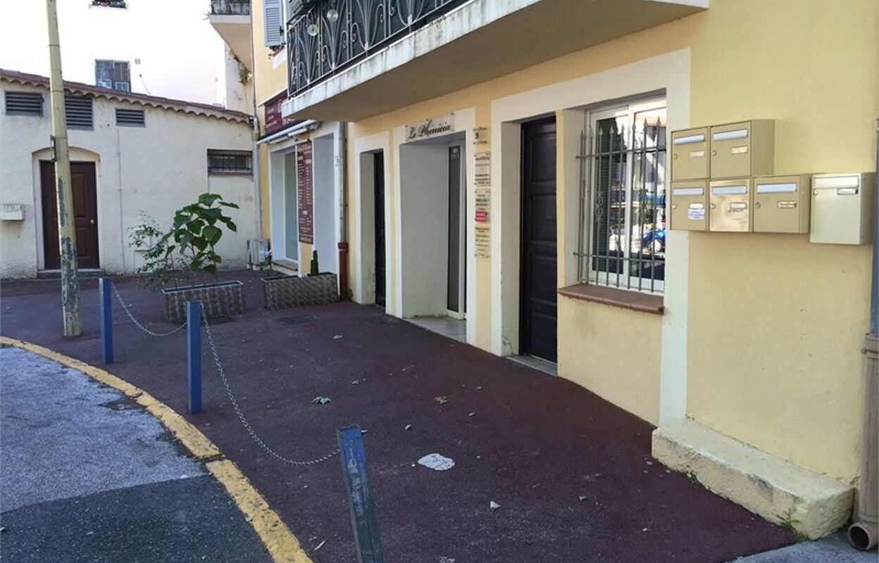 immeuble  pièces 400 m2 à vendre à Cagnes-sur-Mer (06800)