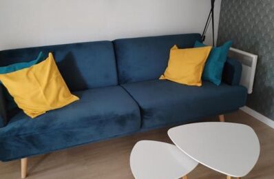 location appartement 850 € CC /mois à proximité de Saint Ouen (93400)