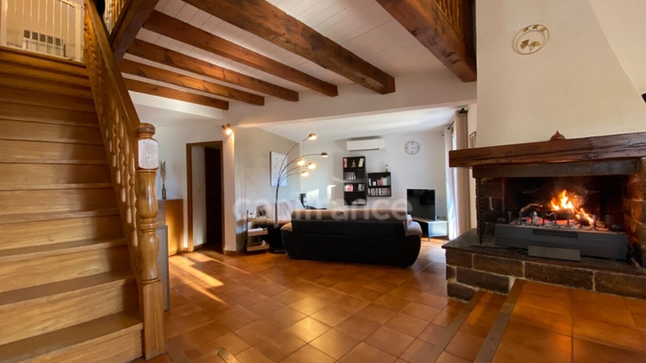 maison 6 pièces 135 m2 à vendre à Rognes (13840)