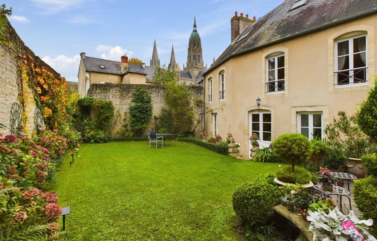 maison 10 pièces 248 m2 à Bayeux (14400)