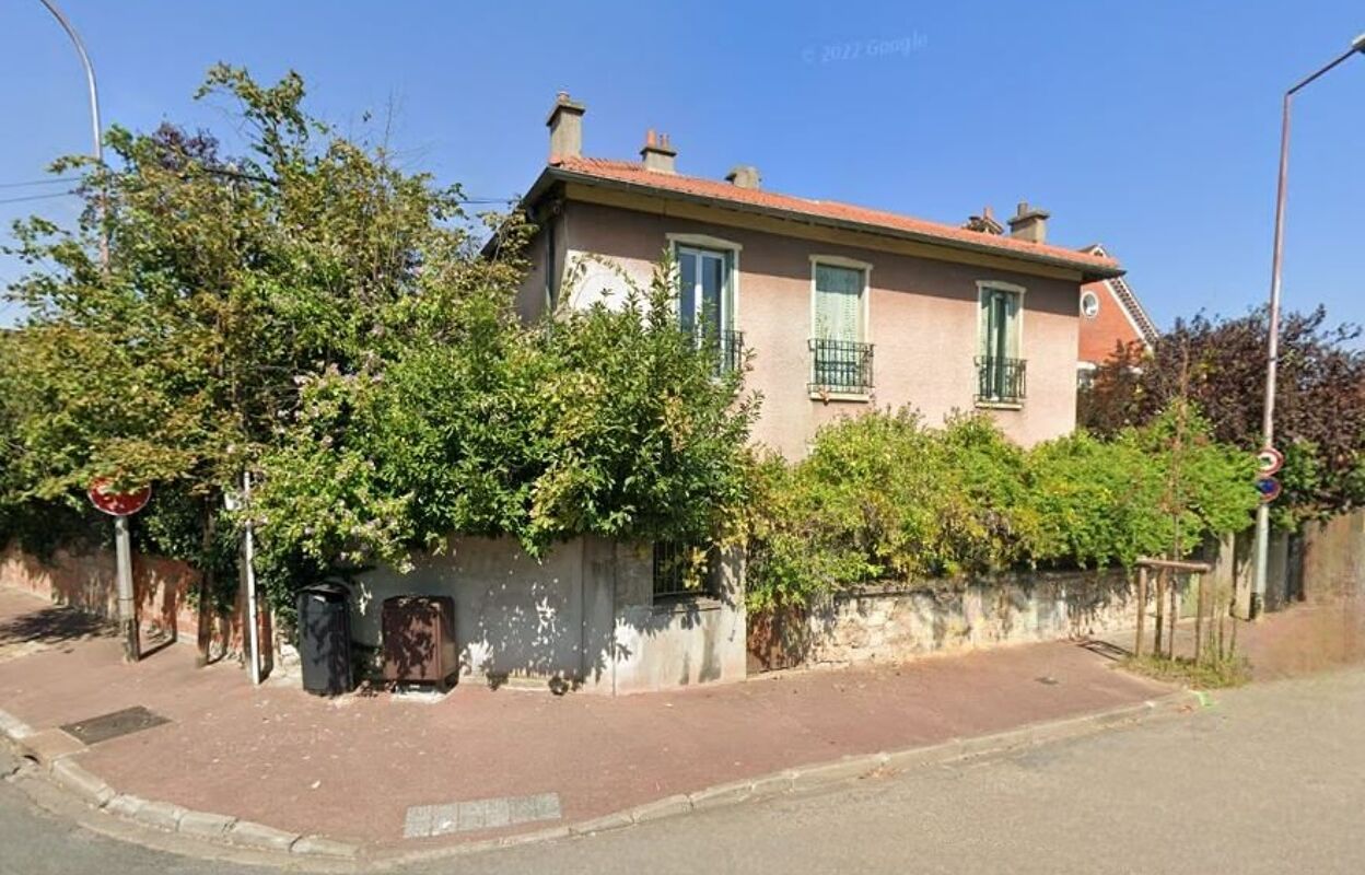 maison 8 pièces 173 m2 à vendre à Créteil (94000)