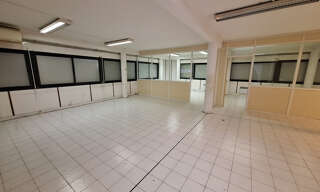 Bureau 4 Pièces 102 m² à louer à Marseille 16 (13016)