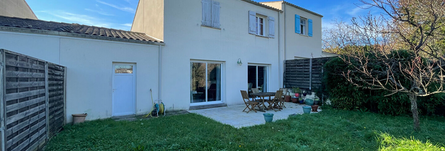 Maison 5 Pièces 122 m² à vendre à Saintes (17100)