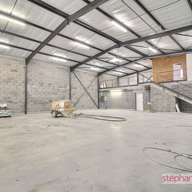 Commerce 2 pièces 2295 €