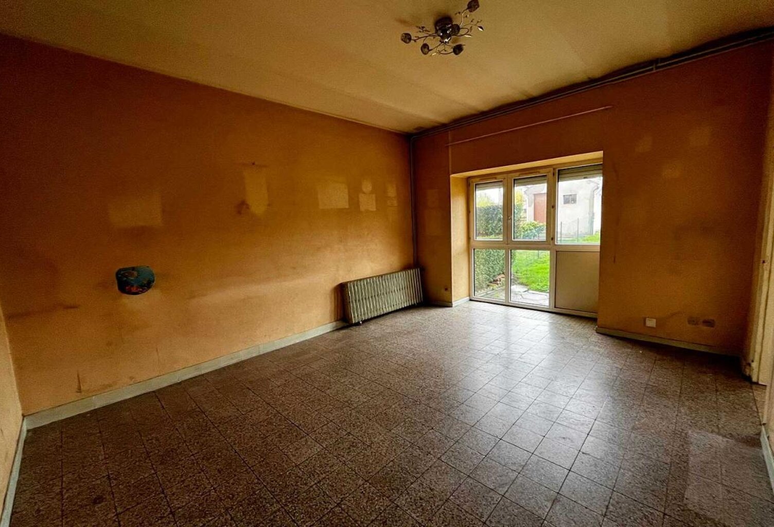 Maison mitoyenne de type 3 — photo 1
