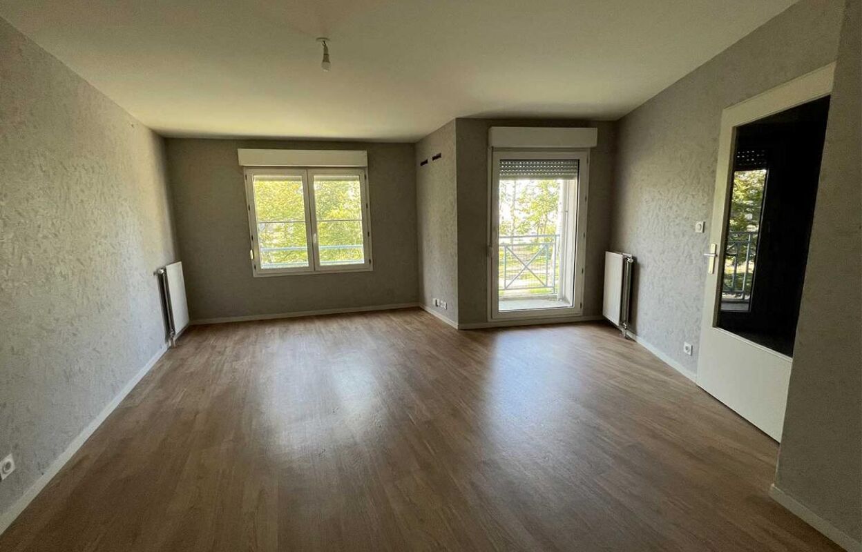 appartement 2 pièces 52 m2 à vendre à Longvic (21600)