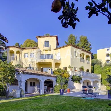 Maison 8 pièces 2590000 €