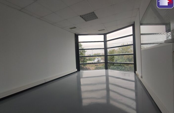 Bureaux - 188 m² environ  — photo 4