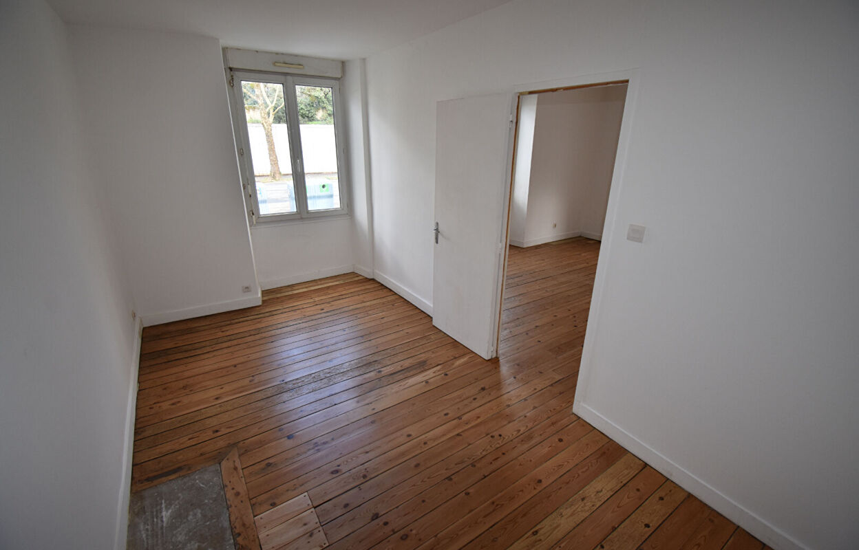 immeuble  pièces 130 m2 à vendre à Nantes (44100)