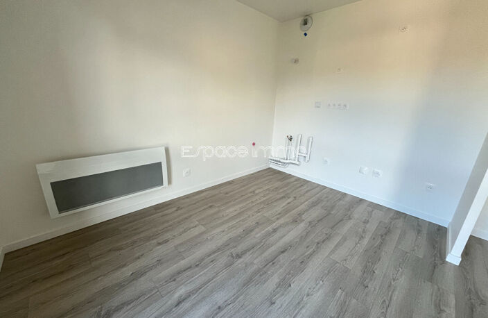 APPARTEMENT T1 - STUDIO - 29m² -  MAROMME — photo 3
