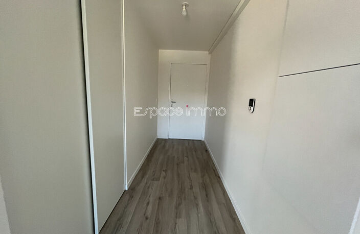 APPARTEMENT T1 - STUDIO - 29m² -  MAROMME — photo 5