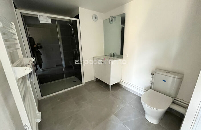 APPARTEMENT T1 - STUDIO - 29m² -  MAROMME - DISPOSITIF PINEL — photo 4