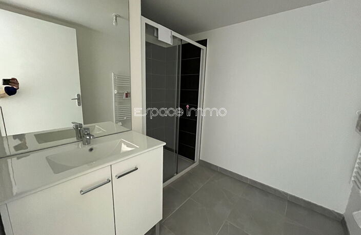 APPARTEMENT T2 - 48m² -  LOGGIA 5M² - MAROMME - DISPOSITIF PINEL — photo 4