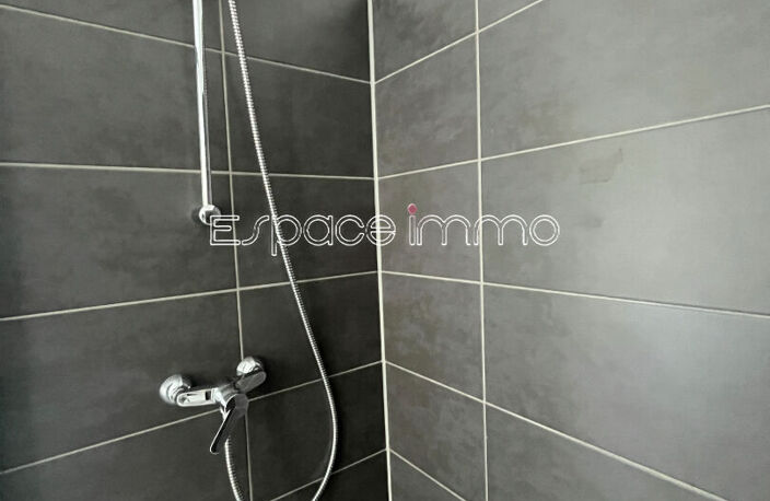 APPARTEMENT T1 - STUDIO - 33m² - TERASSE DE 29m² -  MAROMME - DISPOSITIF PINEL — photo 5