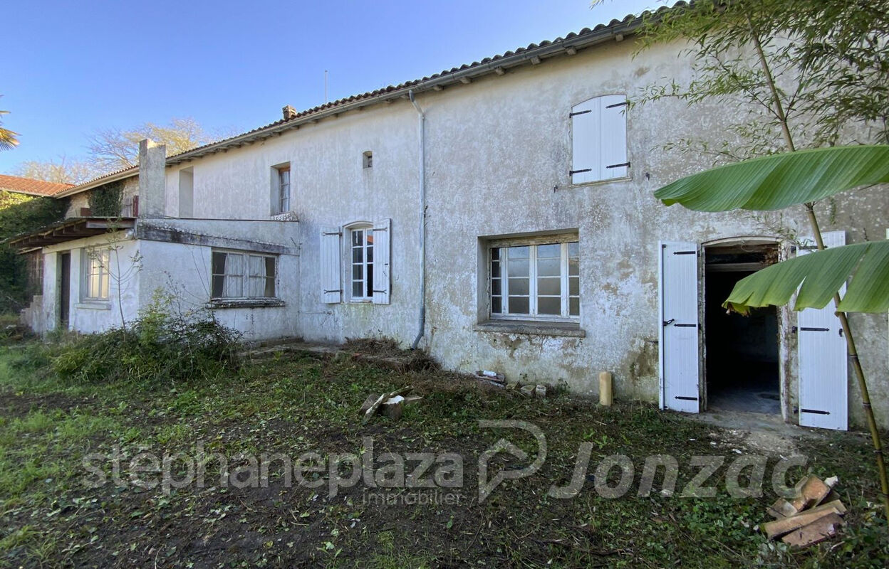 maison 6 pièces 106 m2 à vendre à Saint-Grégoire-d'Ardennes (17240)