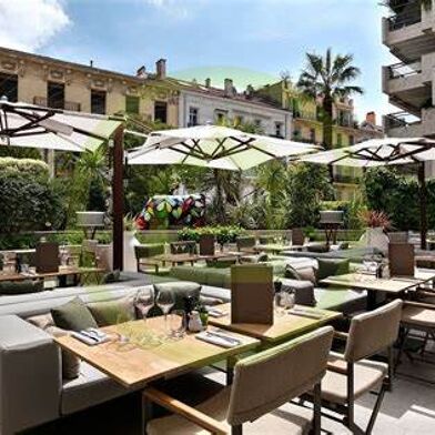 Commerce  349500 €