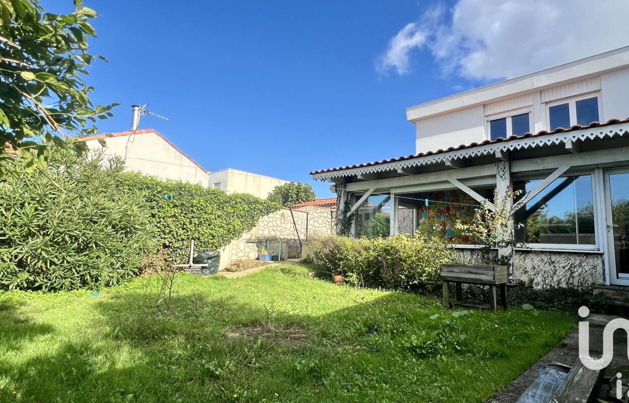 maison 4 pièces 110 m2 à vendre à La Rochelle (17000)