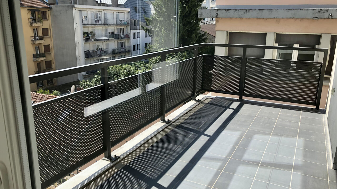 appartement 3 pièces 60 m2 à louer à Grenoble (38000)