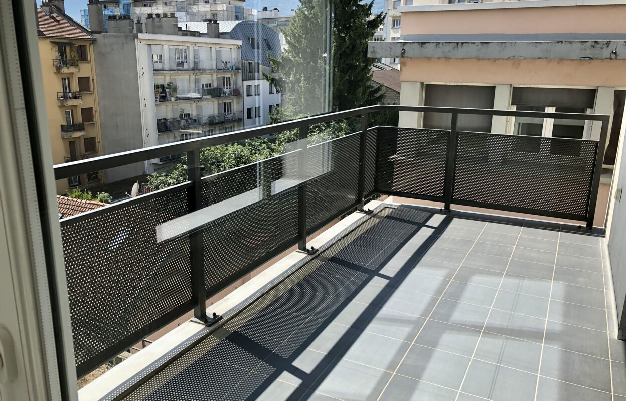 appartement 3 pièces 60 m2 à louer à Grenoble (38000)