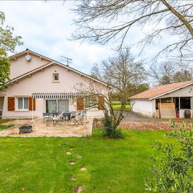 Maison 5 pièces 242000 €