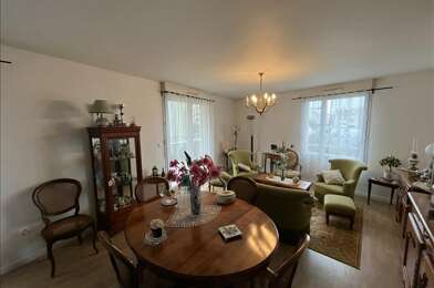 Appartement 3 pièces 176550 €