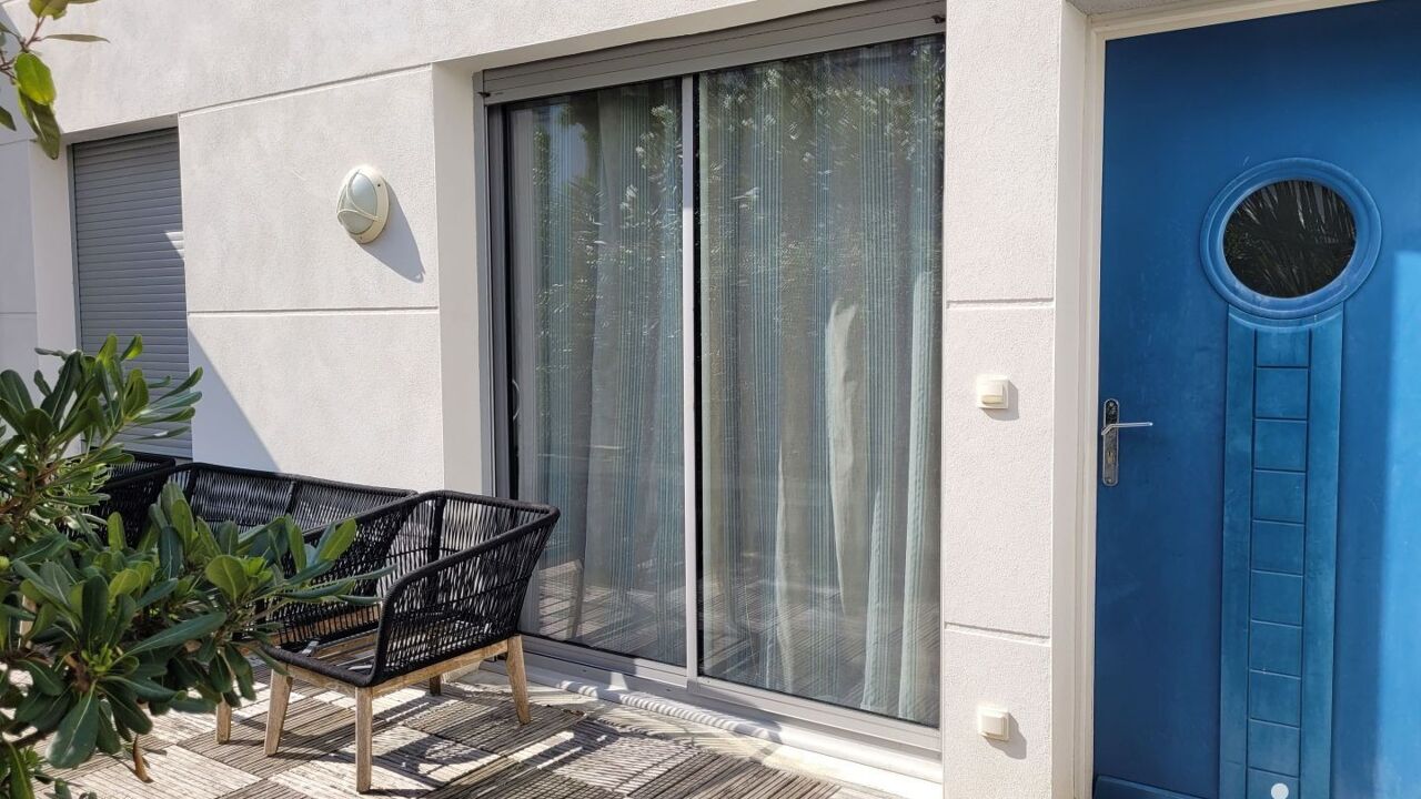 appartement 2 pièces 43 m2 à vendre à La Rochelle (17000)