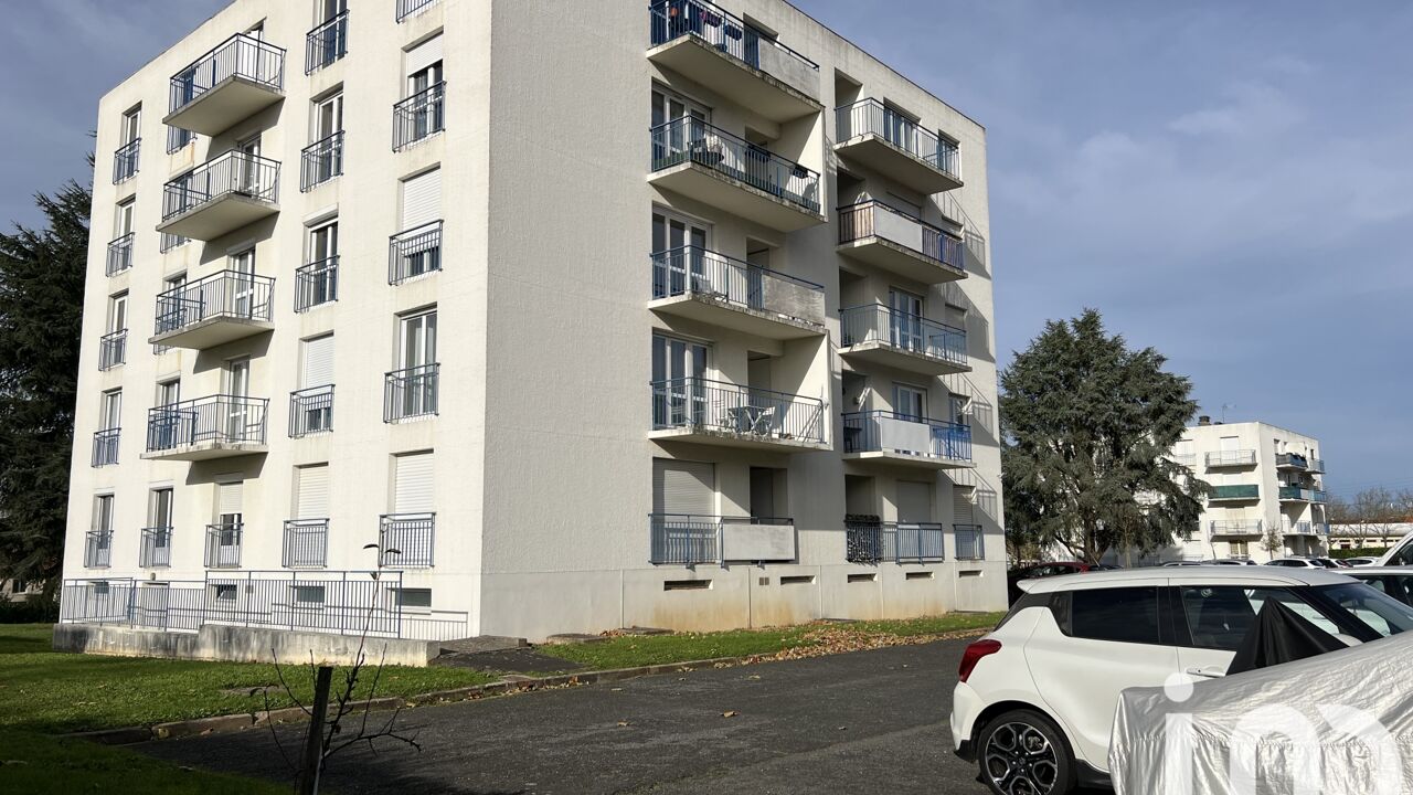 appartement 2 pièces 51 m2 à vendre à Niort (79000)