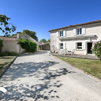 Maison 8 pièces 299980 €