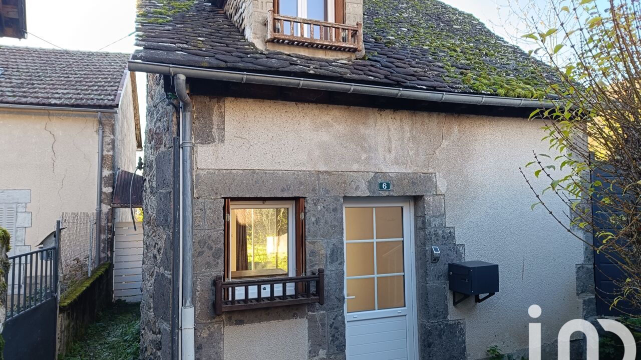 maison 2 pièces 51 m2 à vendre à Saint-Martin-Valmeroux (15140)