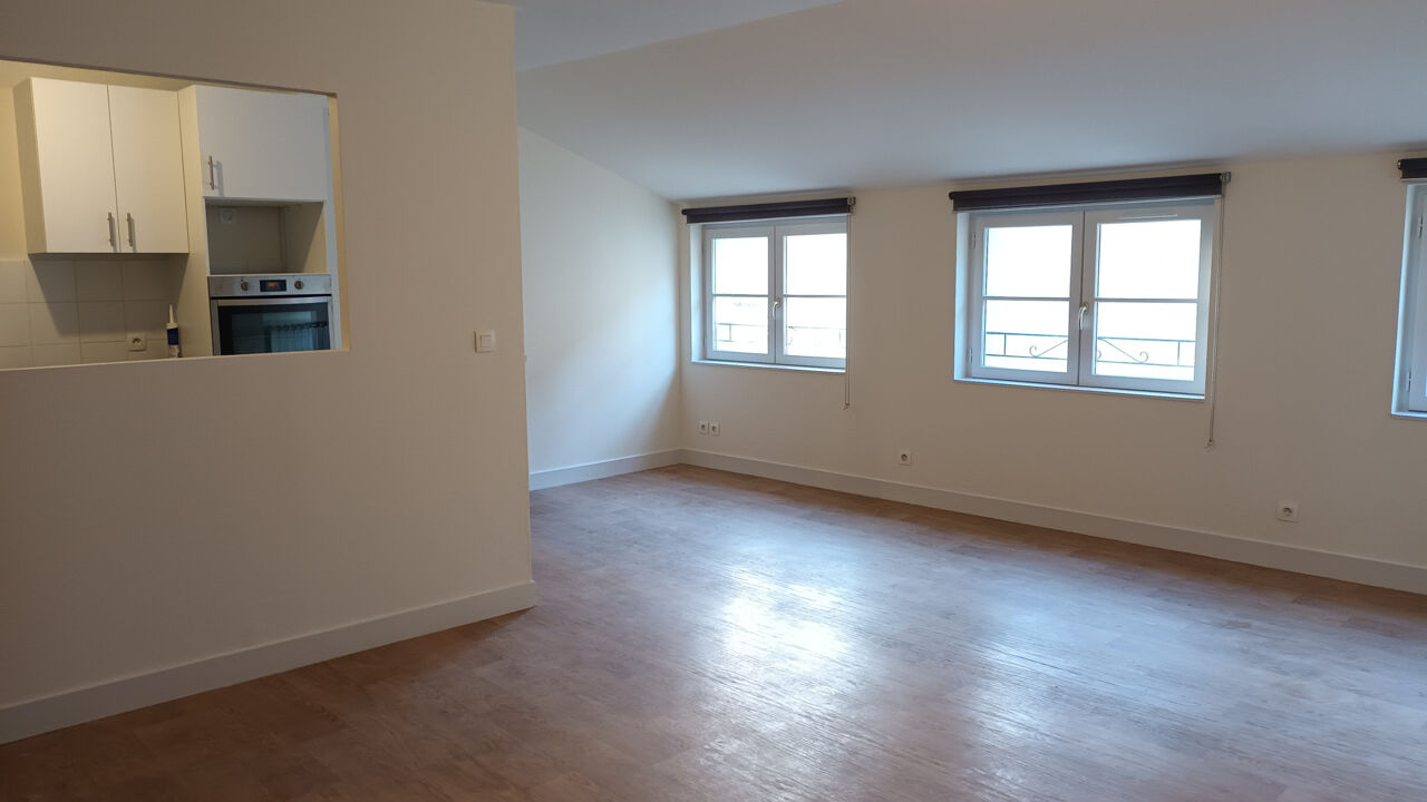 appartement 3 pièces 70 m2 à louer à Poitiers (86000)