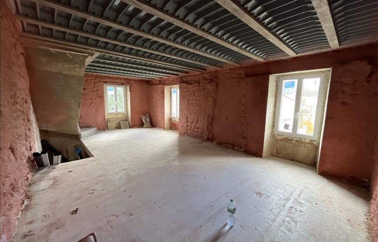 maison 3 pièces 90 m2 à vendre à Dirac (16410)