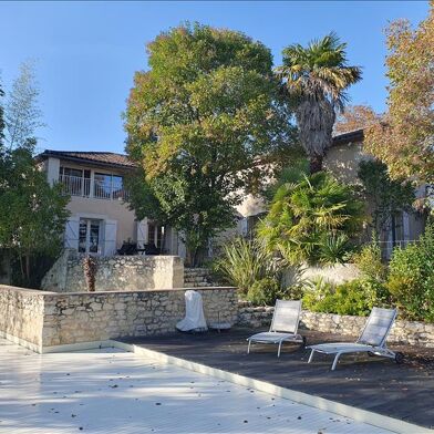 Maison 10 pièces 595000 €