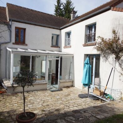 Maison 8 pièces 166 m²